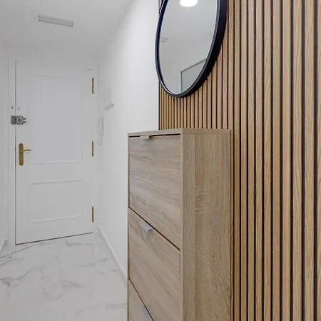 Modern Bergantin Apartment
